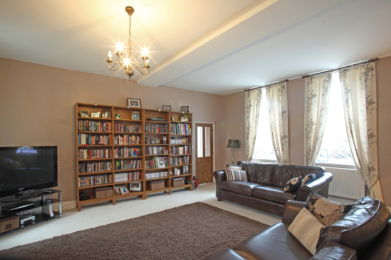 Spacious Lounge - Interior Image.