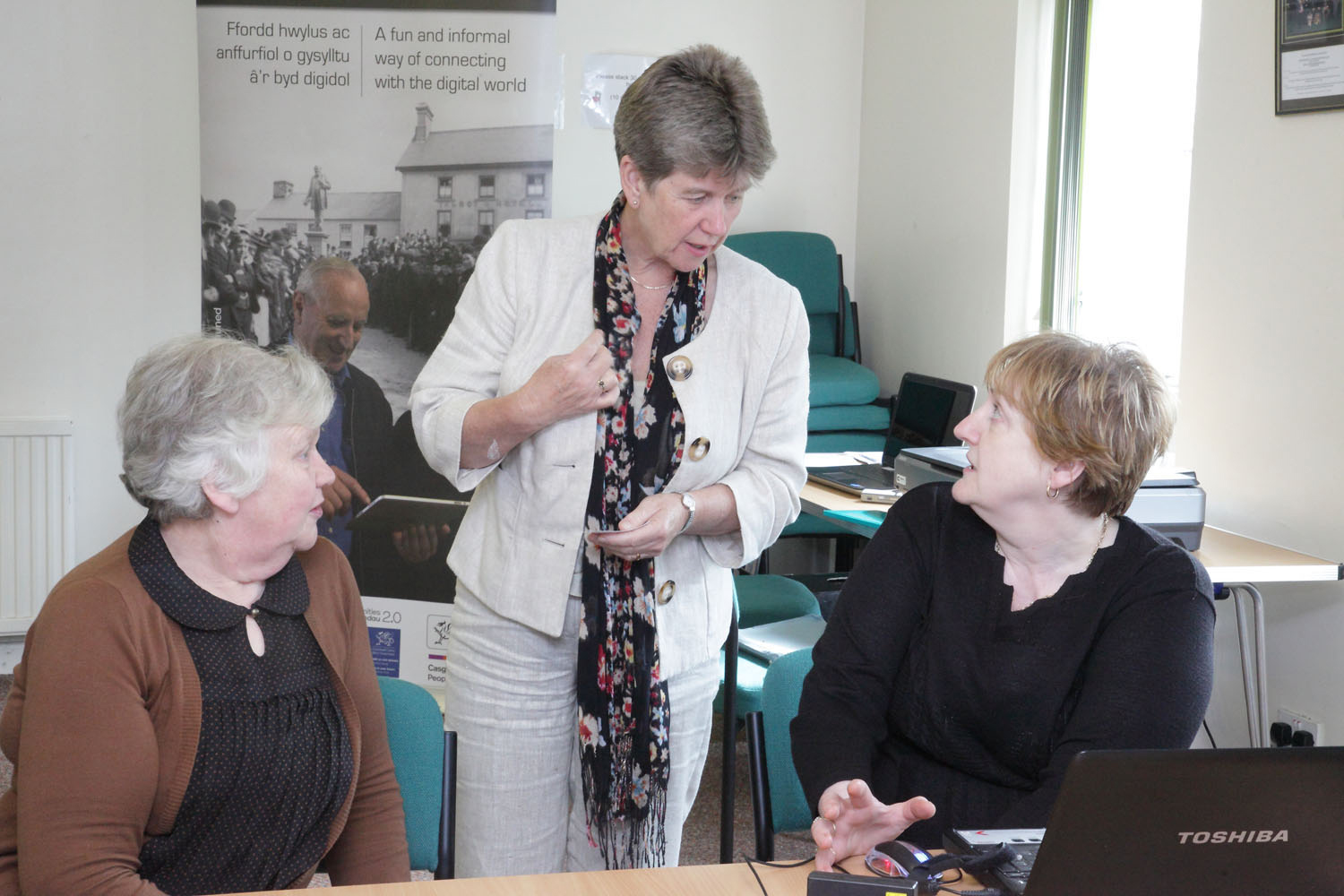 Welsh, Government, Minister, Jane Hutt, MS, Rural, Broadband, Event.