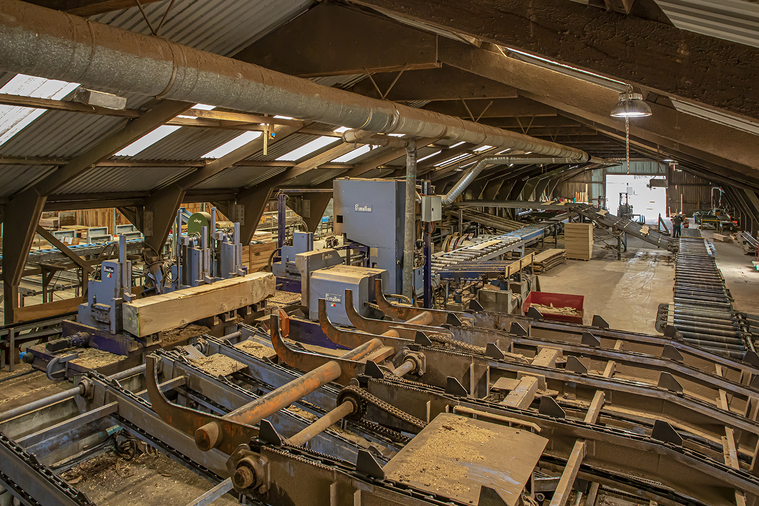 Timber processing in sawmills&nbsp; 